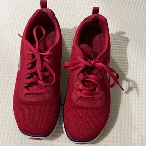 Sketchers Lite-Weight